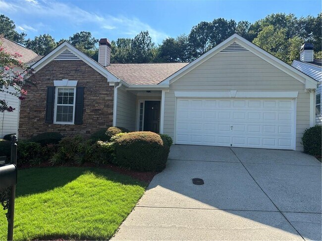 1025 Winthrope Chase Dr in Alpharetta, GA - Building Photo - Building Photo