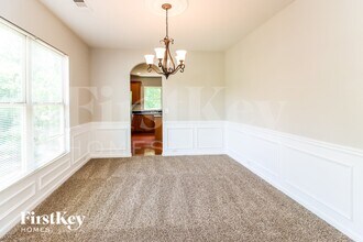 7517 Watson Cir in Locust Grove, GA - Foto de edificio - Building Photo