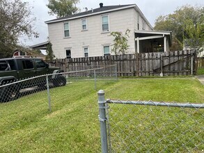 4832 Convention St in Baton Rouge, LA - Building Photo - Building Photo