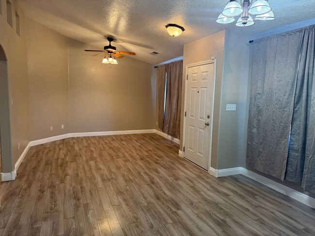 6139 Stargazer Ave NW in Albuquerque, NM - Building Photo - Building Photo