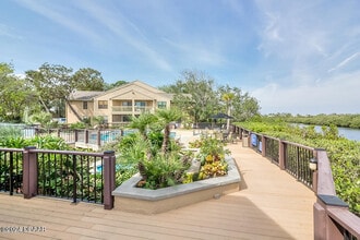 1401 S Palmetto Ave in Daytona Beach, FL - Building Photo - Building Photo