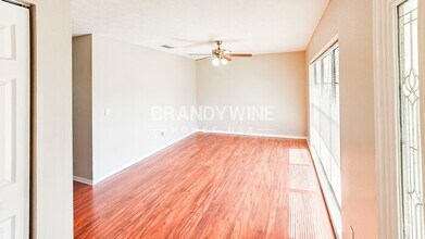 18428 Sterling Silver Cir in Lutz, FL - Building Photo - Building Photo