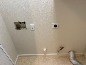 4711 W Mary Ave in Visalia, CA - Building Photo - Building Photo