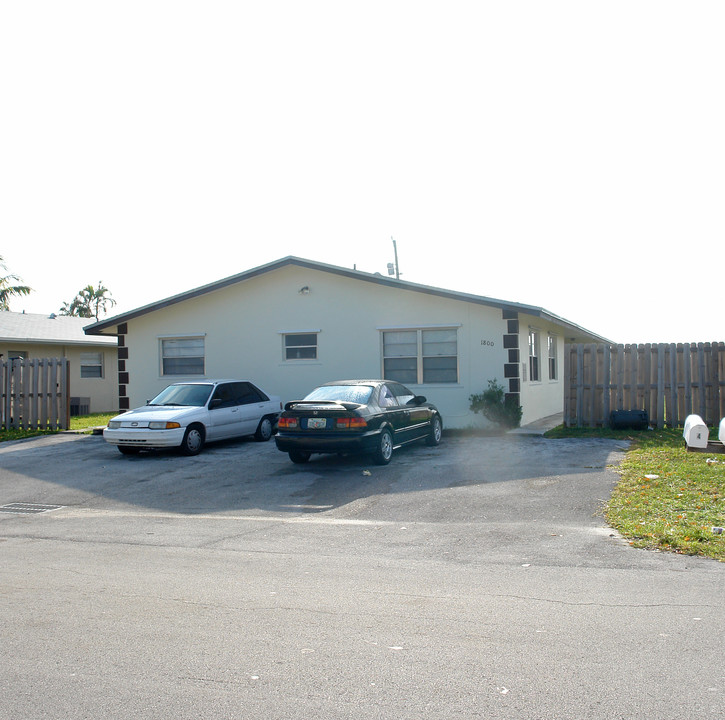 1790-1800 SW 44th Ave in Fort Lauderdale, FL - Building Photo