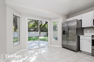 8457 Quarter Horse Dr in Riverview, FL - Building Photo - Building Photo