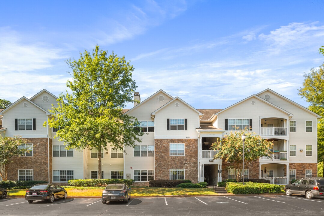 Summer Park in Buford, GA - Building Photo