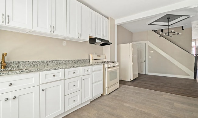 property at 163 N Wolfe St