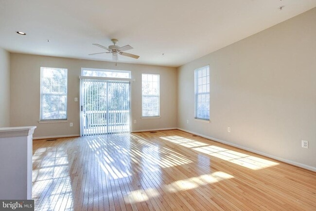 100 Penwick Cir in Frederick, MD - Building Photo - Building Photo