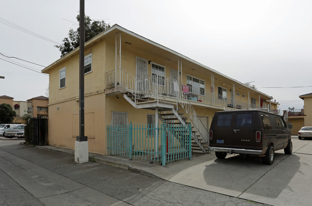 South Gate Senior Villas in South Gate, CA - Foto de edificio