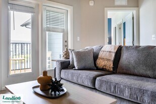 10800 Colonial Gtwy Dr, Unit 1-411 in Ft. Myers, FL - Building Photo