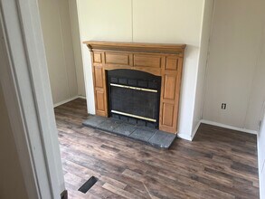 210 Lake Rosemary Ct in Defuniak Springs, FL - Building Photo - Building Photo