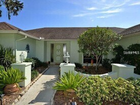 4841 Palm Aire Dr in Sarasota, FL - Building Photo