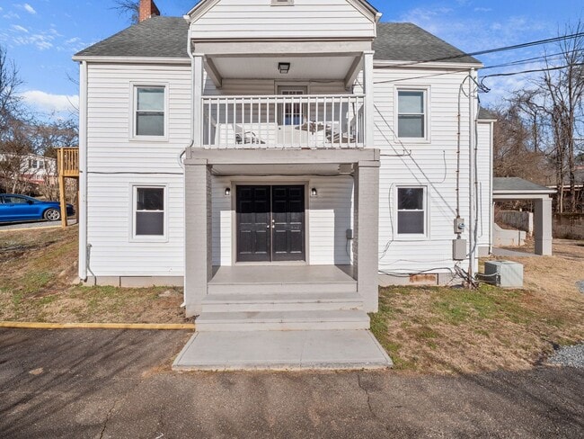 property at 945 S Main St
