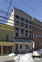 491 Monmouth St Apartments