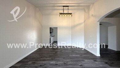 22396 Hurons Ave in Apple Valley, CA - Building Photo - Building Photo