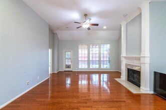 6703 Gatewick Dr in Frisco, TX - Foto de edificio - Building Photo
