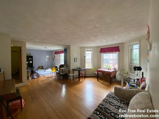 property at 310 Tappan St