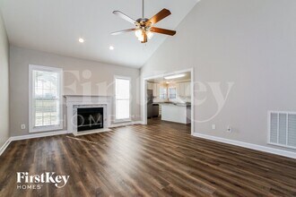 4104 Mangrove Dr in Raleigh, NC - Foto de edificio - Building Photo