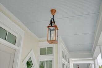 302 W 38th St in Savannah, GA - Building Photo - Building Photo