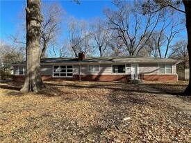 10623 Palmer Ave in Kansas City, MO - Building Photo