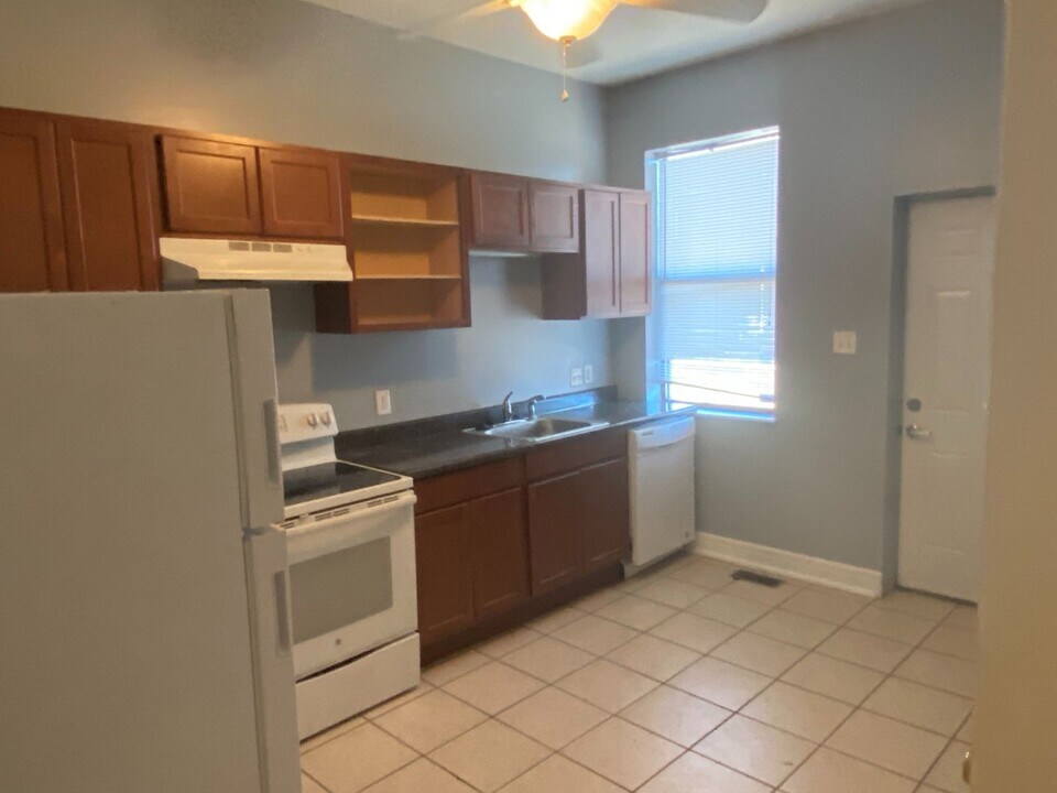 6726 Virginia Ave in St. Louis, MO - Building Photo