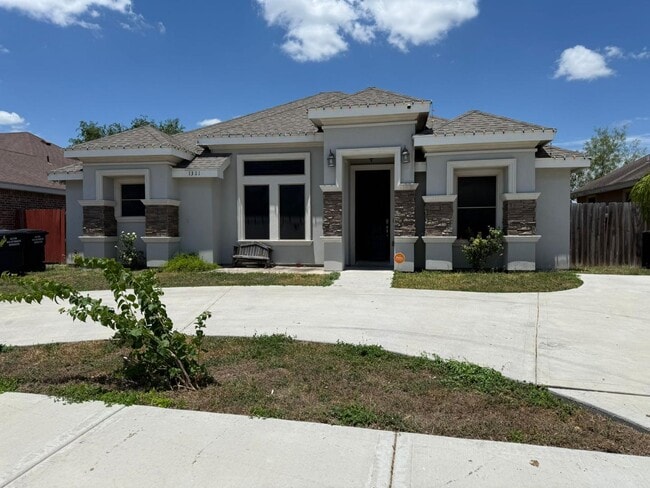 property at 1321 W Combes Ave