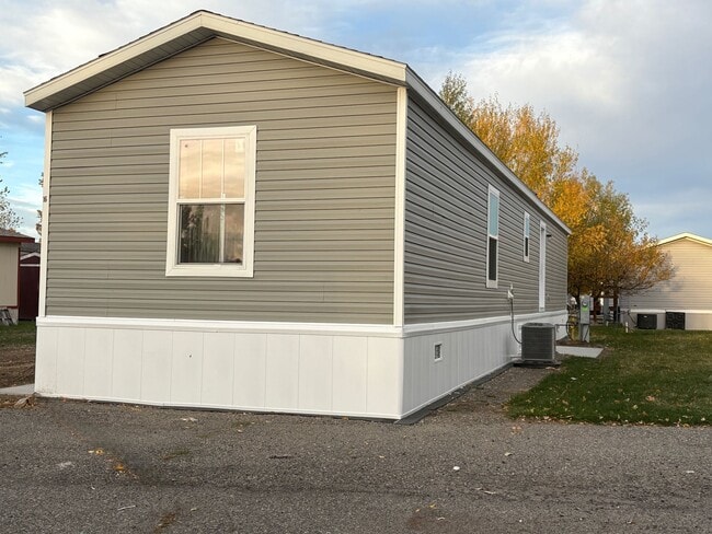 16 Rainier St N in Billings, MT - Building Photo - Building Photo