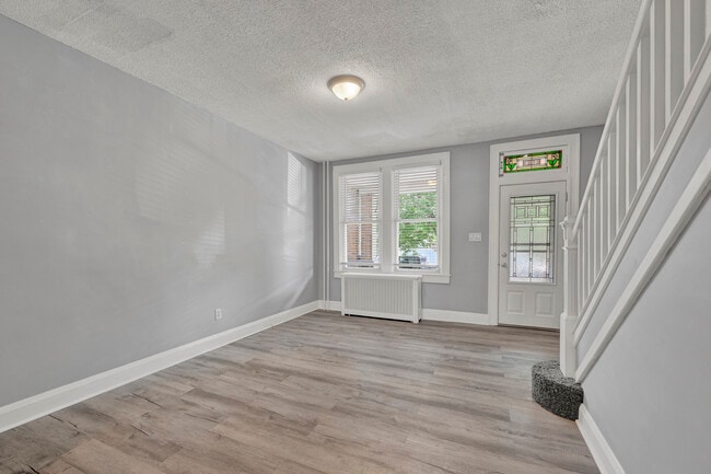 404 Cornwall St in Baltimore, MD - Building Photo - Building Photo