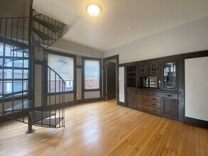 3019 N Maryland Ave in Milwaukee, WI - Building Photo - Building Photo