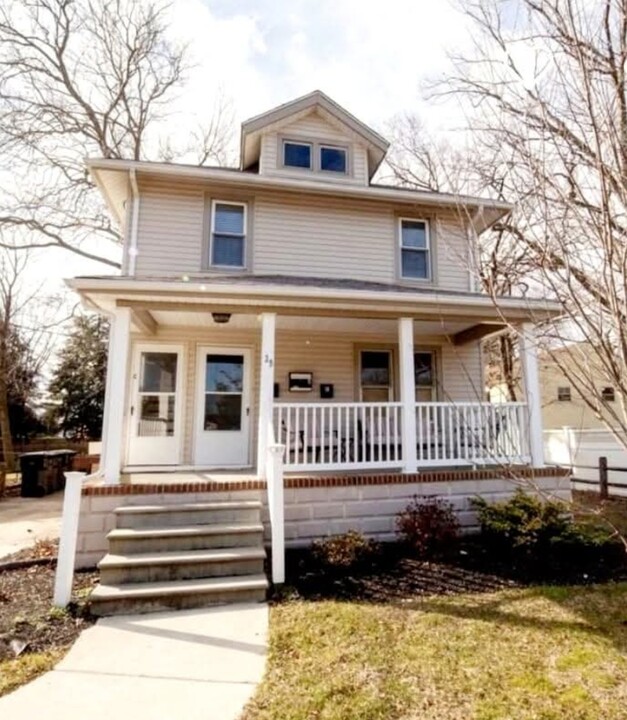 39 Egg Harbor Rd, Unit Berlin duplex in Berlin, NJ - Building Photo