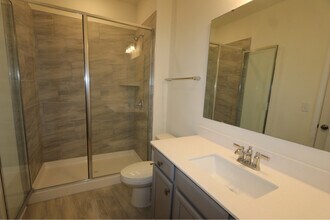 1924 Carrollton Dr in Indian Trail, NC - Foto de edificio - Building Photo