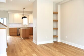 211 Sunset Rd in Ann Arbor, MI - Building Photo - Building Photo