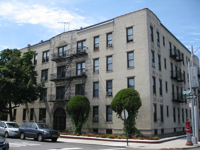 86 Bay 26th St in Brooklyn, NY - Building Photo - Building Photo