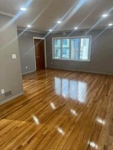 22 E 18th St in Bayonne, NJ - Building Photo - Building Photo