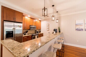 455 Montgomery St in Savannah, GA - Building Photo - Building Photo