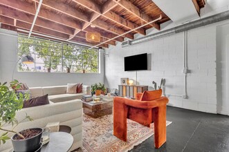510 Edgewood Ave NE, Unit 510 Edgewood Ave SE #6 in Atlanta, GA - Building Photo - Building Photo