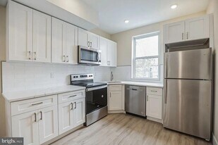 3345 N 19th St in Philadelphia, PA - Building Photo