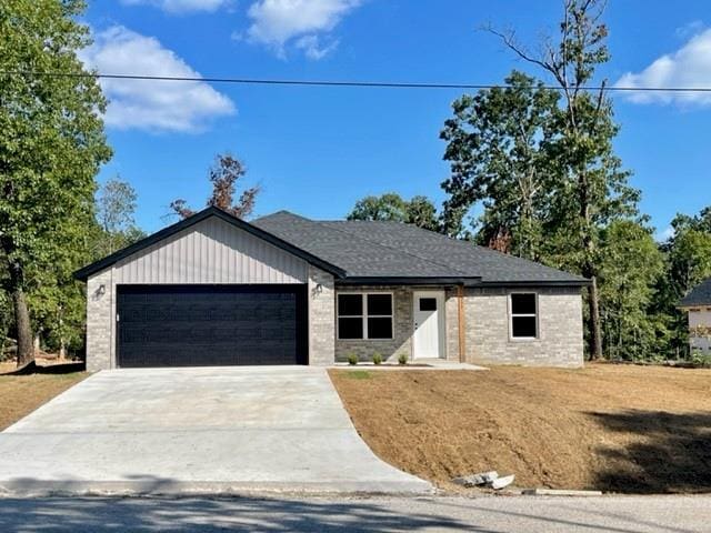 property at 277 Kinross Dr
