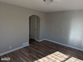 2132 Porter St in Enumclaw, WA - Building Photo - Building Photo