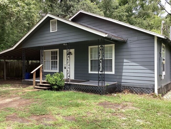 property at 1616 Daniels St