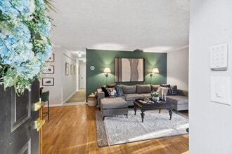 1150 Collier Rd NW in Atlanta, GA - Building Photo - Building Photo
