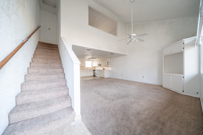 Earl’s Point Condominiums in Hot Springs, AR - Building Photo - Building Photo