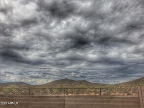 536 E Creosote Dr in Phoenix, AZ - Building Photo - Building Photo
