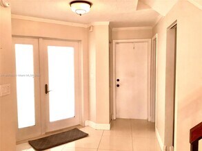 3581 Simms St in Hollywood, FL - Building Photo - Building Photo