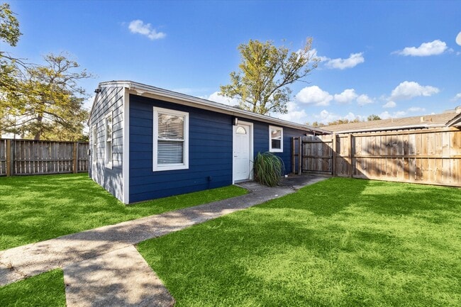 property at 1147 Du Barry Ln
