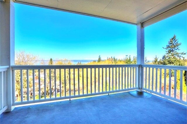 property at 28422 16th Ave S
