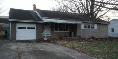 2328 E Manchester St in Springfield, MO - Building Photo