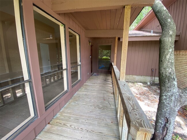 property at 24600 Darkwood Ct