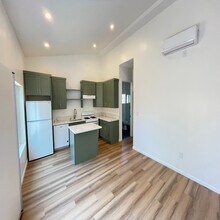 8045 Norwich Ave in Panorama City, CA - Building Photo - Building Photo