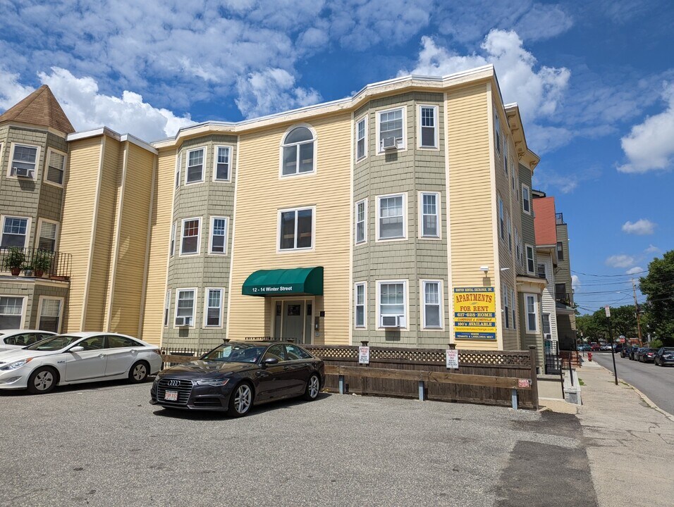 12 Winter St, Unit 1 in Somerville, MA - Building Photo